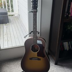 Gibson J45 Guitar