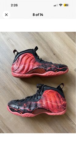 NIKE AIR FOAMPOSITE STRANGER THINGS