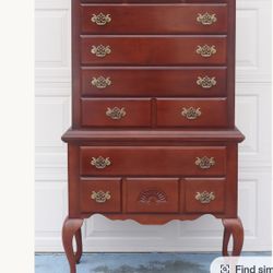 Victorian Queen Bed 7-Piece Set $800