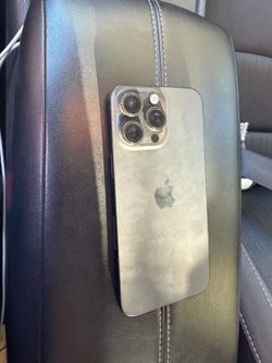 Unlocked Apple iPhone 15 Pro Max 256GB