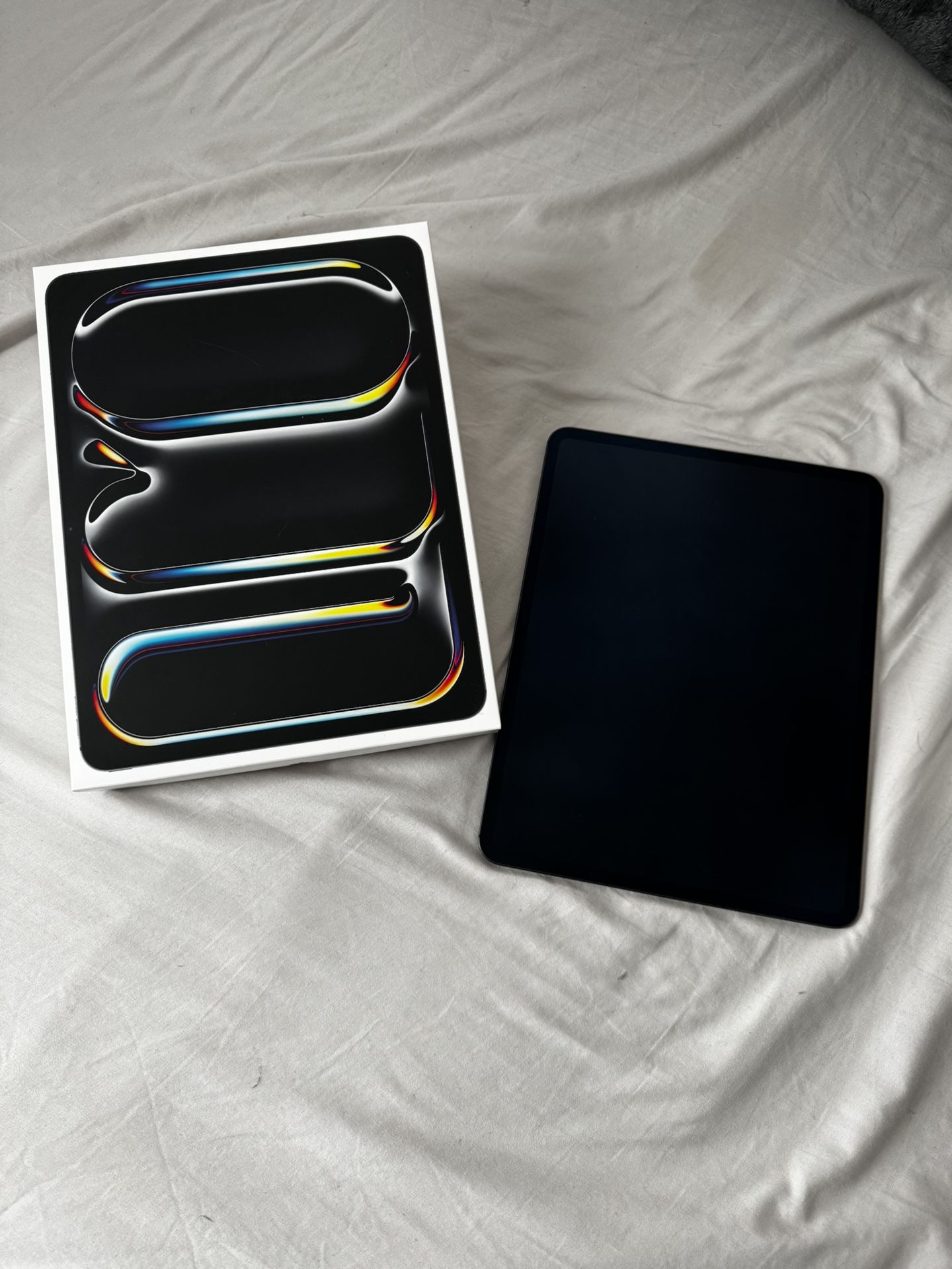 2024 M4 IPAD PRO 13-INCH 1TB, WI-FI + CELLULAR, NANO-TEXTURE GLASS