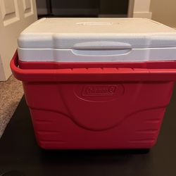 Coleman Chiller Series 16qt Insulated Portable Cooler, Hard Cooler with Heavy Duty Handle & Ice Retention, Great for Beach, Picnic, Camping, Tailgatin