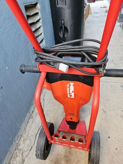 Hilti TE 2000-AVR Electric Demolition Hammer
