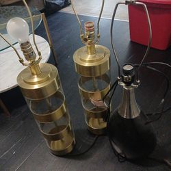 Set Of Lamps Plus Extra 