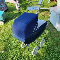 1950's Doll Buggy 