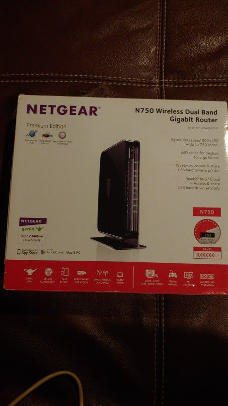 Netgear Gigabit Router Wi-Fi WNDR4300. 100NAS N750