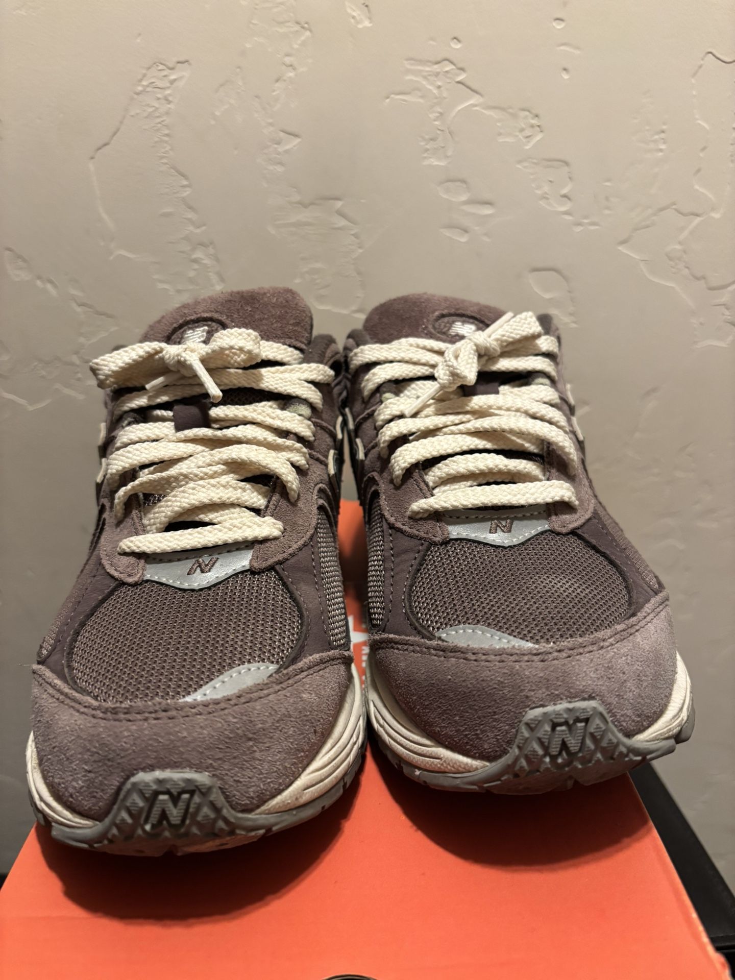 New Balance 2002R