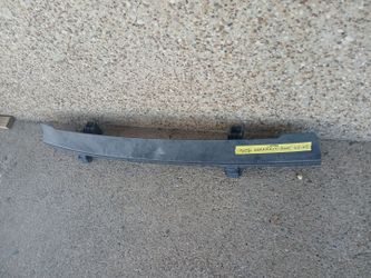 2022-23 Jeep Wagoneer Front Air Dam