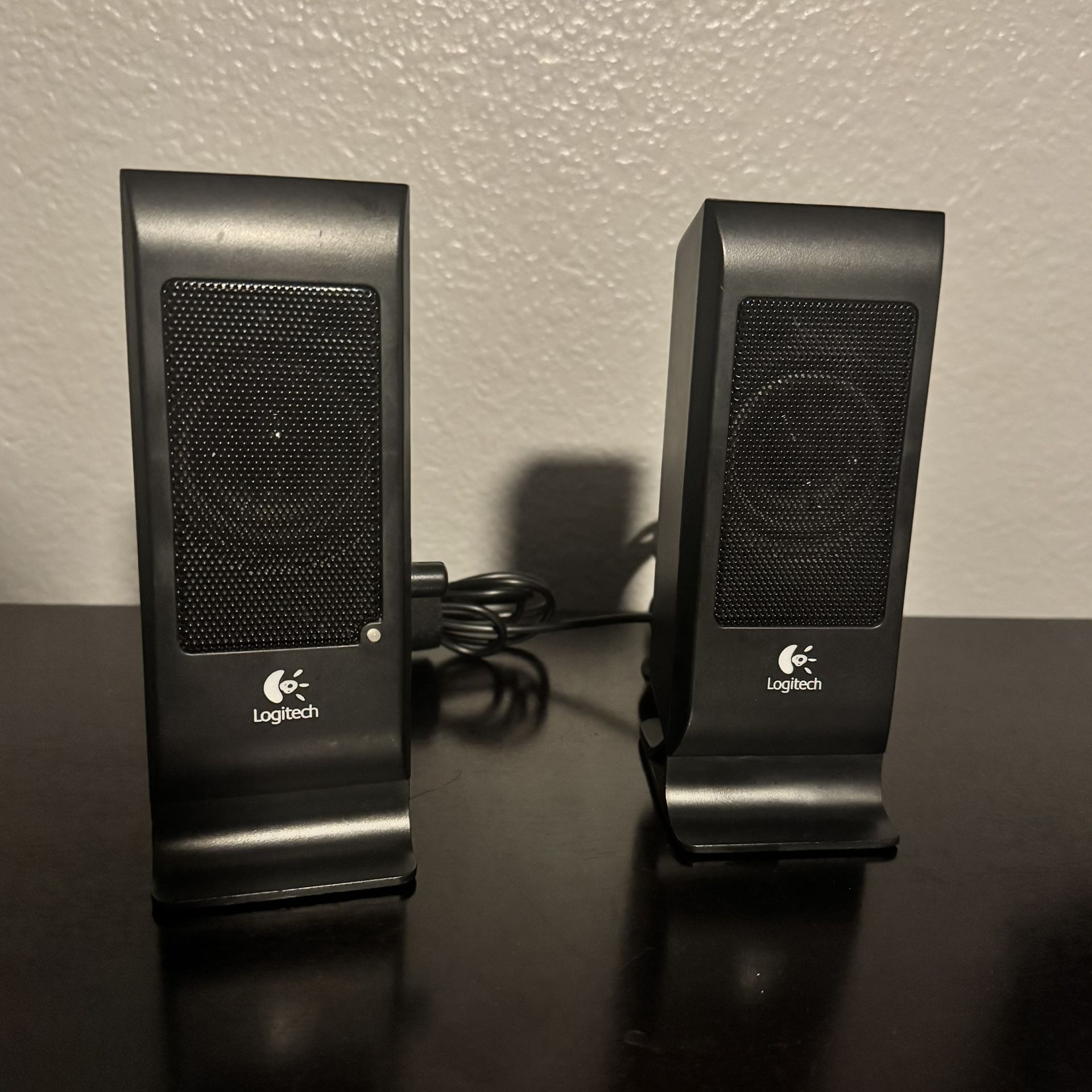 Logitech S-100 Black Speaker System