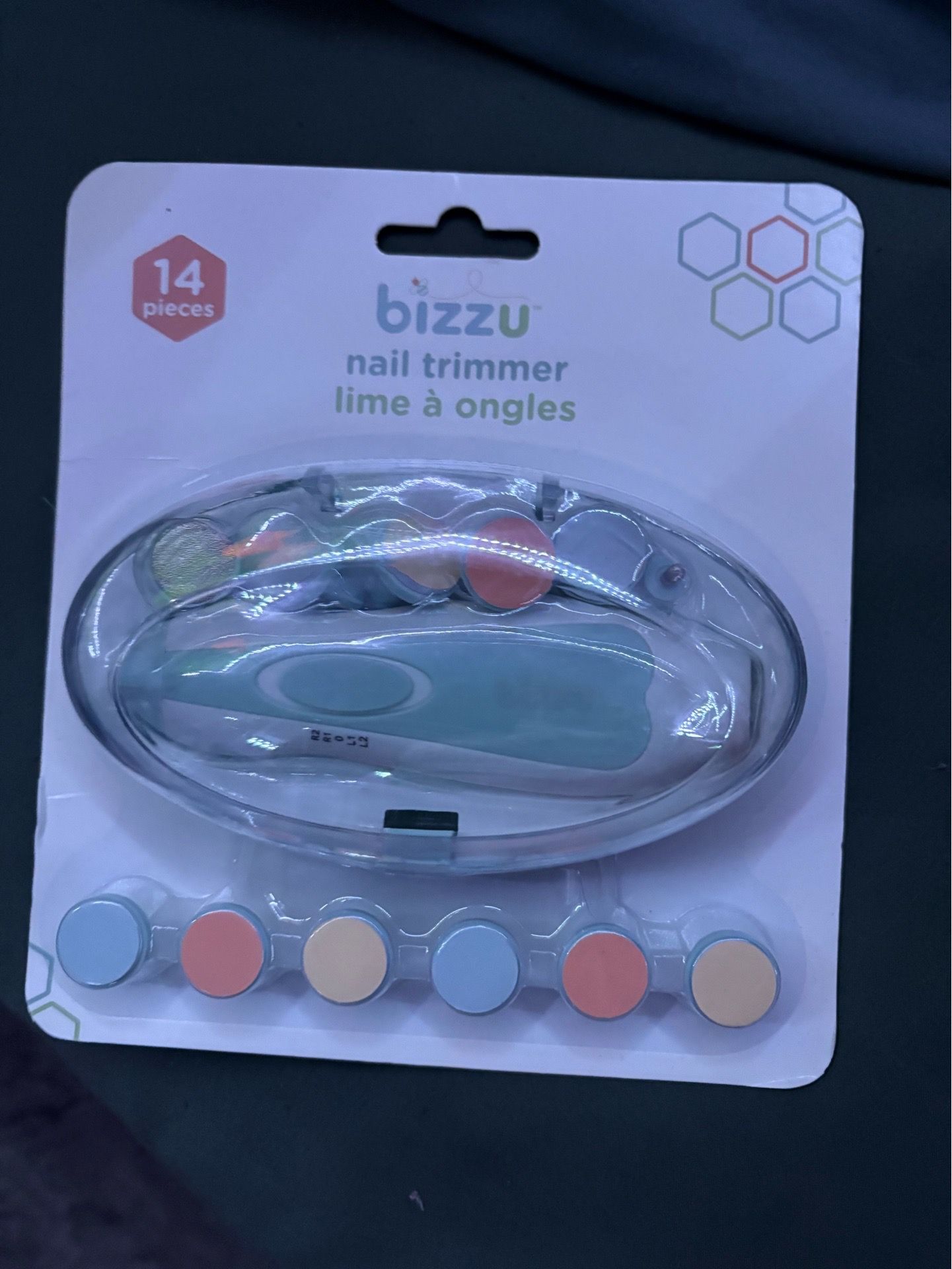 BizzU Nail Trimmer/ lima de uña para bebés