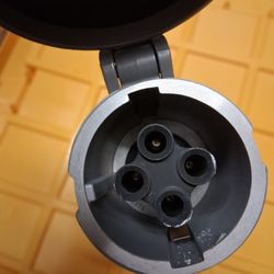 Killarney 100amp 3 Pole Connector Assembly