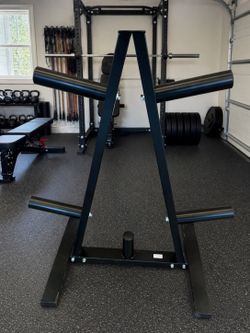 Amazon Basics Weight Plate Tree Rack