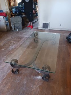 Regency heavy glass coffee table