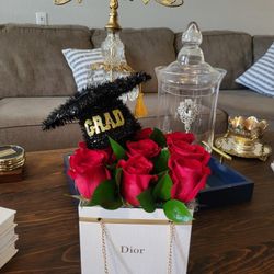 Graduation Gift Flower Arrangement Arreglos Florales