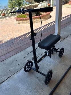 Knee Scooter