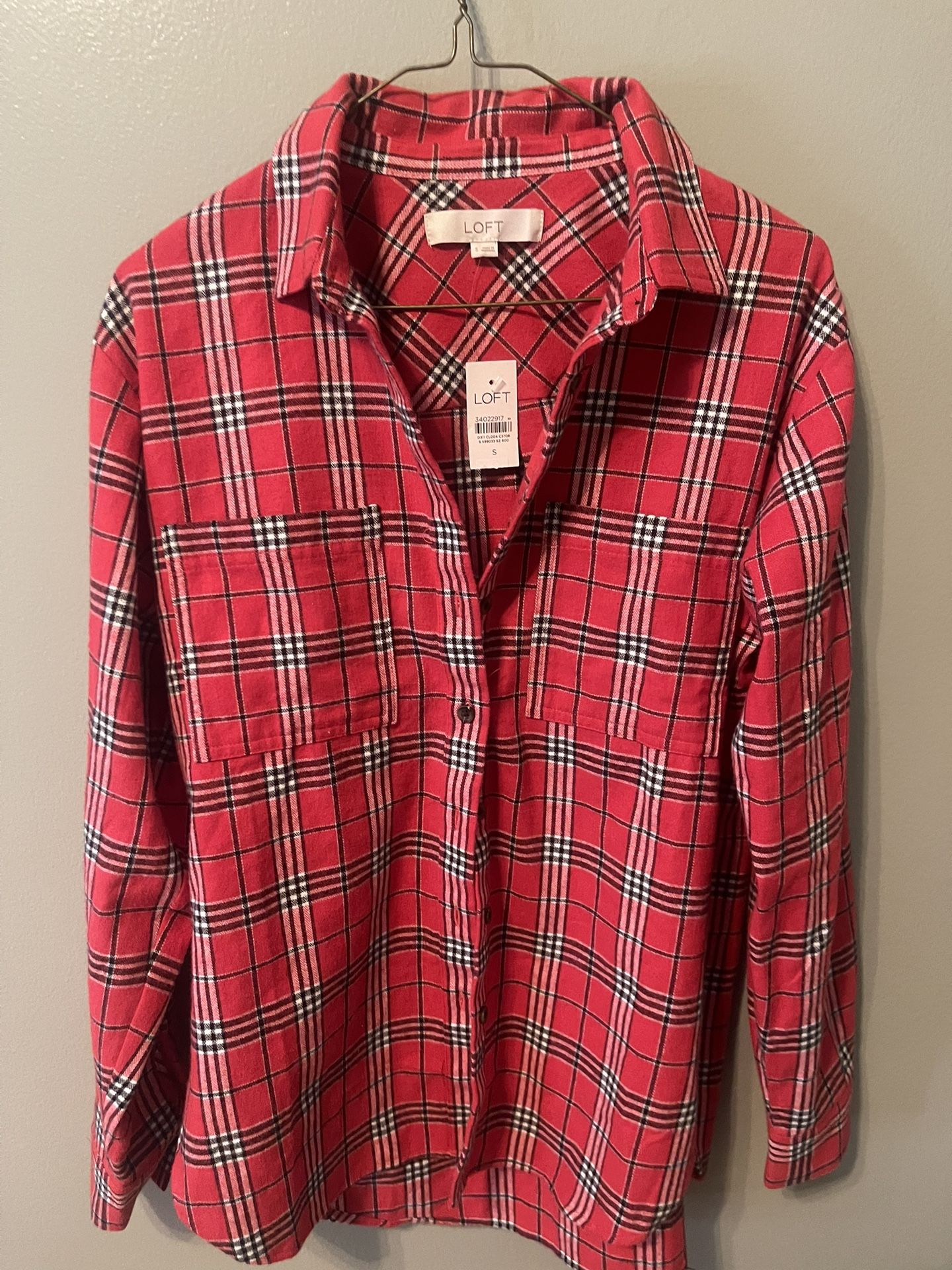 Women’s WLOFT Red Plaid flannel Size Small **TAGS STILL ON