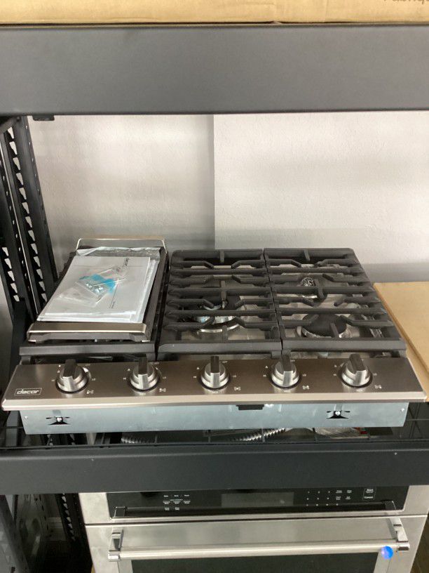 Dacor Stainless steel Cooktop Model : DTG30P875NS -  795