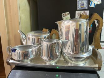 Vintage Picquot Ware 4 Piece Tea and Coffee Set + Tray England