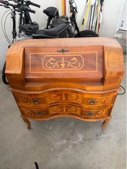 Free small writers desk