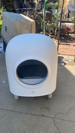 Petree automatic litter box