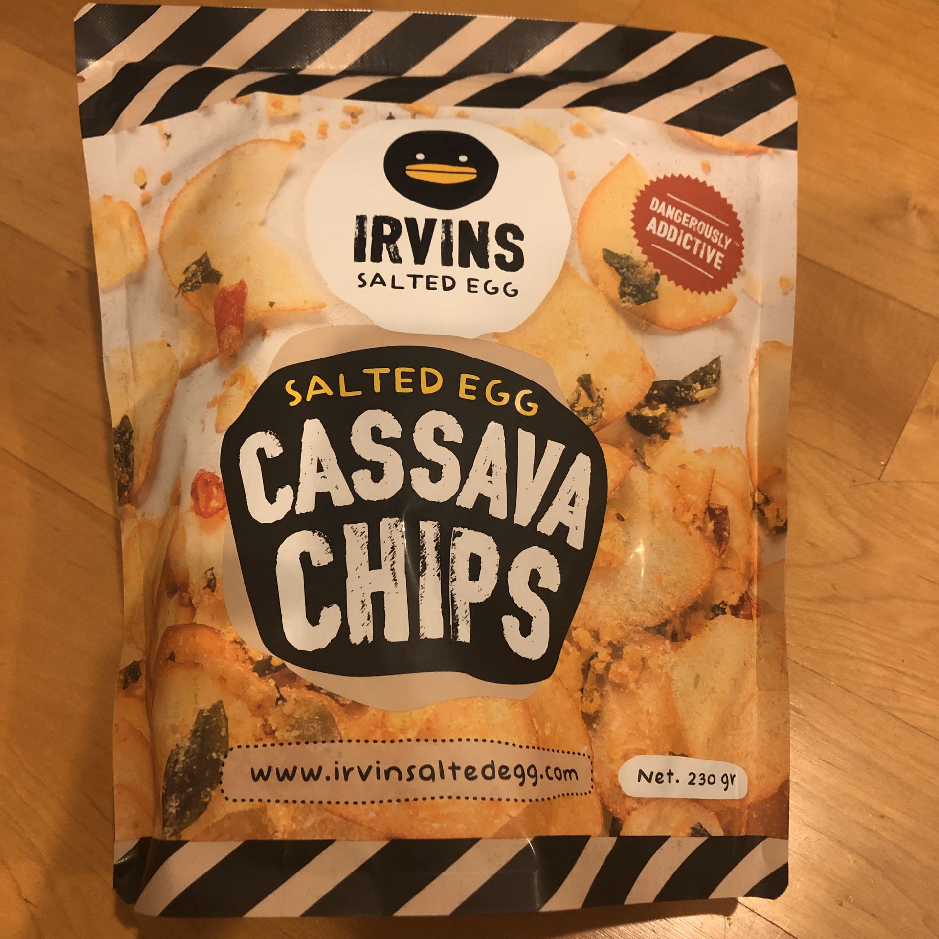 Irvins Salted Egg Cassava Chips (230g - Large)