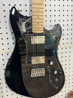 CAVE & CANARY METEOR ELECTRIC GUITAR USED WITH CASE
