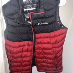 Mens Columbia Vest Size M 