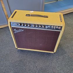 Fender  75 75W Guitar Tube Combo Amp