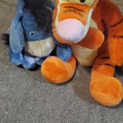 Disney Tigger And Eeyore Plush 