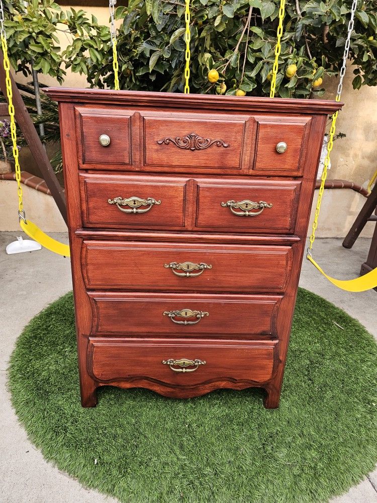Wood Dresser