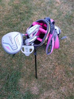 Tommy Armour youth golf clubs ages 7-10