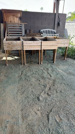 Above Ground Vegetables Beds