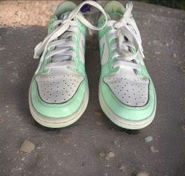 Size 5Y - Nike Dunk Low Green Glow W