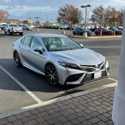 Toyota Camry Se Hybrid 