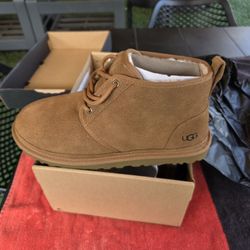 UGG Neumel size 10 boots for Men