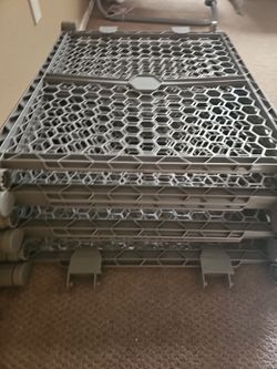 Gate