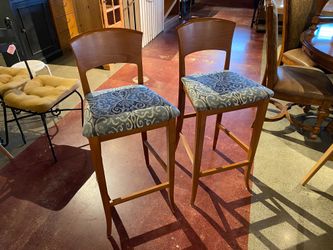 Bar Stools with Upholstered Seats (Set of 2)