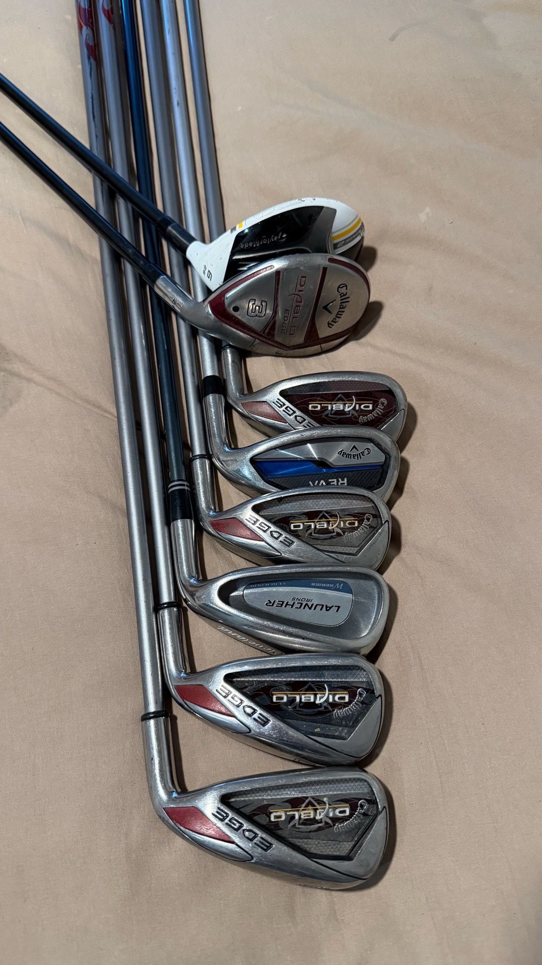 Ladys Callaway TaylorMade Mixed Golf Club Set 6-SW, and 2 hybrids