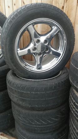 235/55R17 rims and tires 5lugs