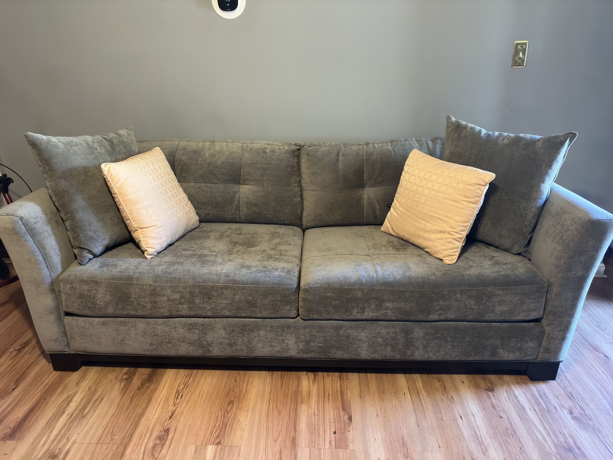 Like New Sofa And Chair