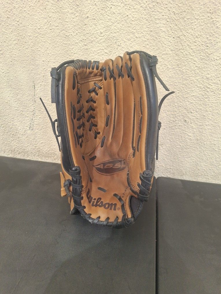 Softball Glove.... 13.5"