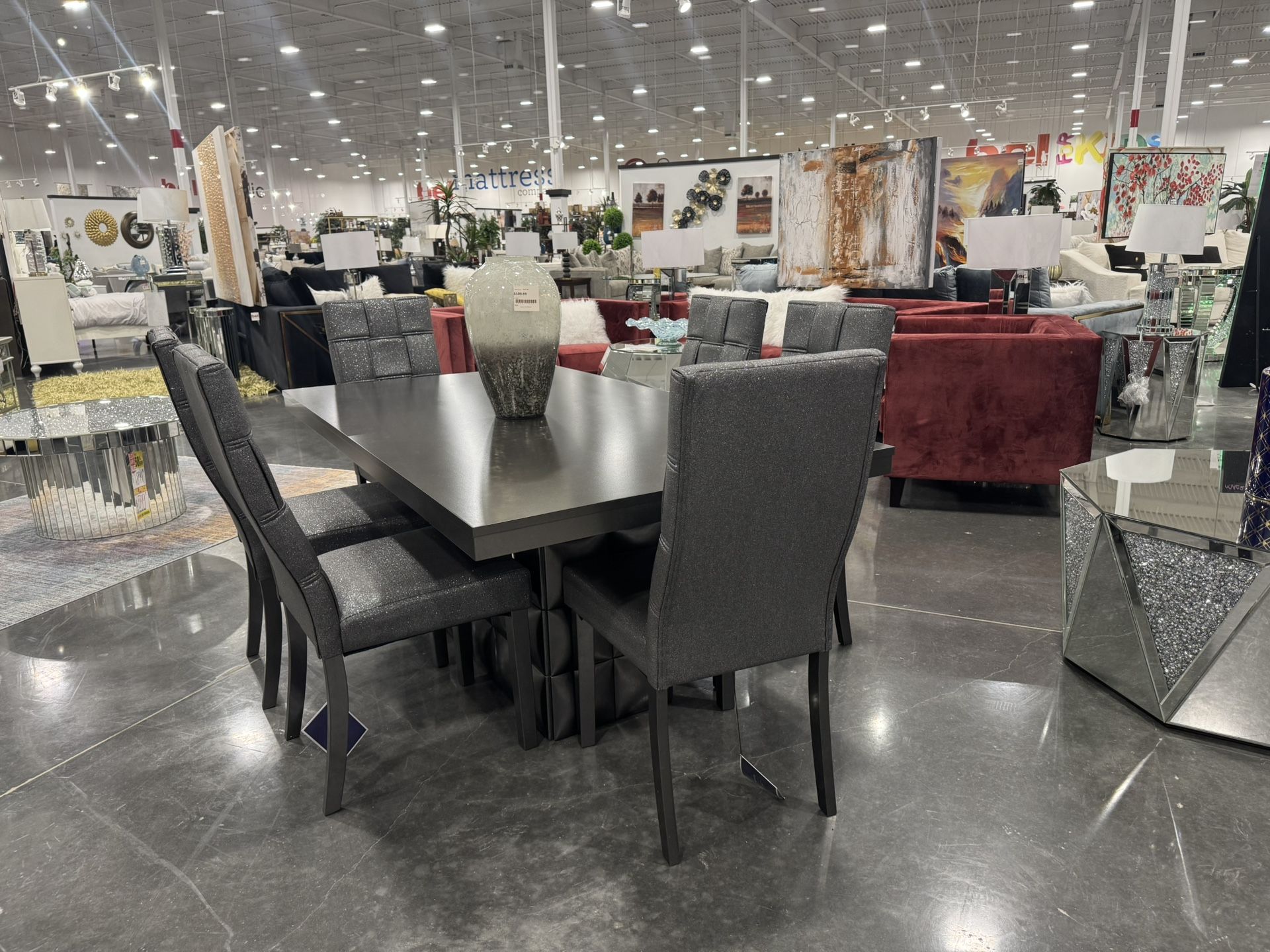7 PIECE DINING ROOM SET