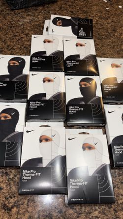 NIKE SKI MASK BLACK AND WHITE