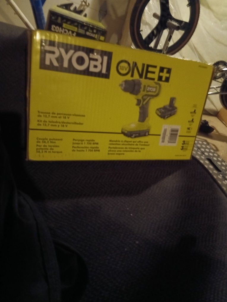 RYOBI POWERFUL DRILL