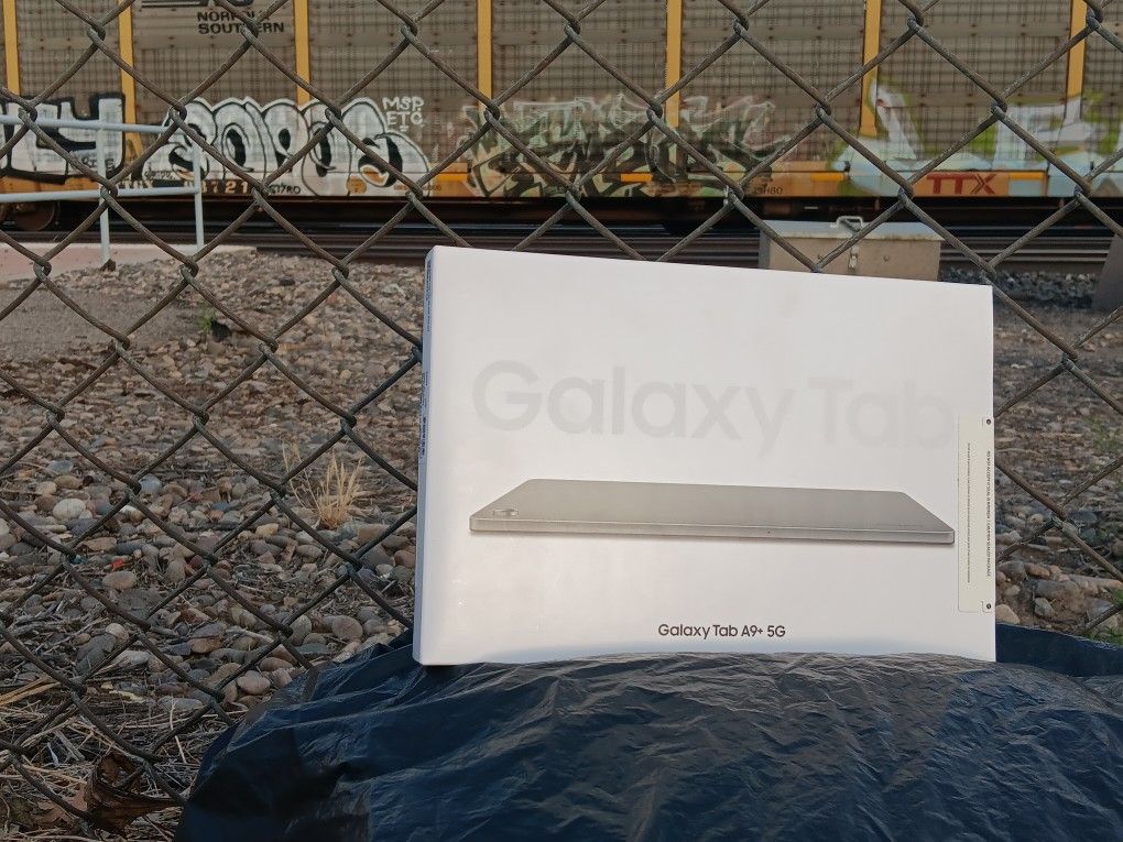Samsung Galaxy Tab A9+ 5G (SM-X218U) tablet