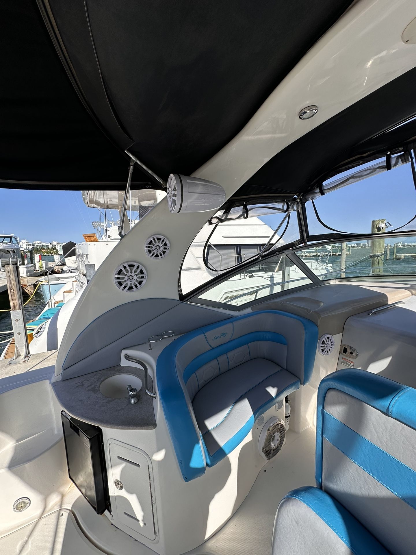 Sea Ray Sundancer 2005