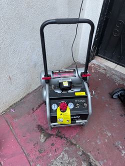 Compresor husky 4.5 galones quiter  new $170 firm