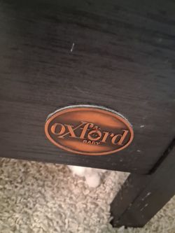 Oxford crib and dresser