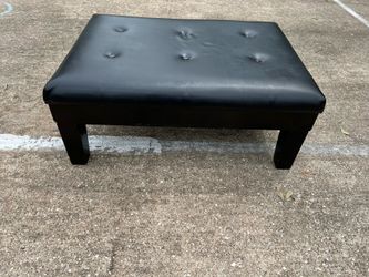 Tufted Storage Ottoman