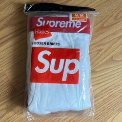 Supreme boxers size M $40 